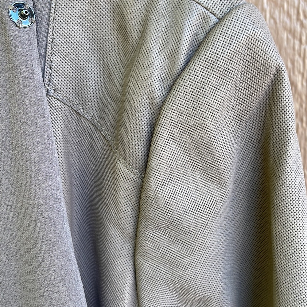 Gap NWT *Limited Edition* Jacket - Picture 6 of 10